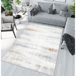 Moderní koberec s jemným barevným nádechem