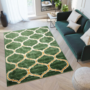 Originální zelený koberec se zlatým vzorem