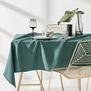 Ubrus na stůl v tmavo zelené barvě bez motivu 110 x 160 cm